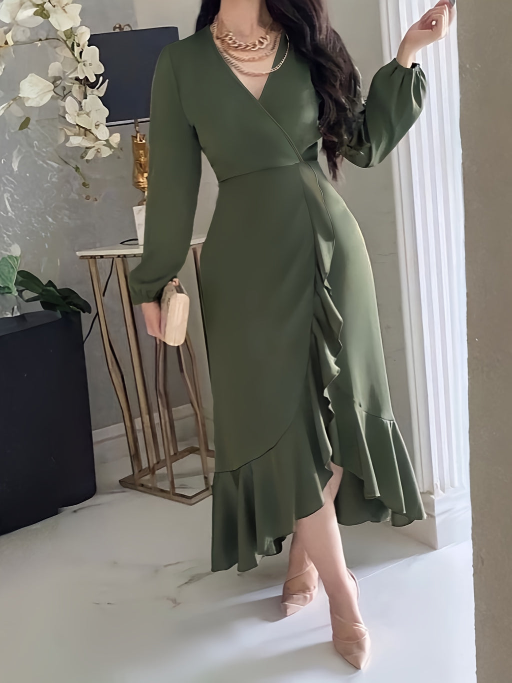 Vestido Elegante de Estilo Francês com Decote em V para Mulheres - Vestido de Festa de Inverno para Casamento, Lavável à Máquina, Cor Sólida para Outono/Inverno, Traje Formal para Banquetes e Ocasiões Especiais