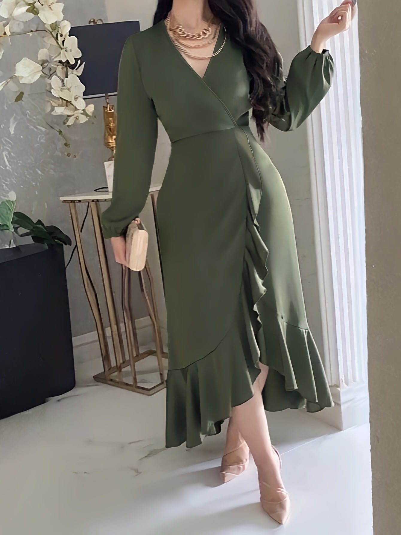 Vestido Elegante de Estilo Francês com Decote em V para Mulheres - Vestido de Festa de Inverno para Casamento, Lavável à Máquina, Cor Sólida para Outono/Inverno, Traje Formal para Banquetes e Ocasiões Especiais