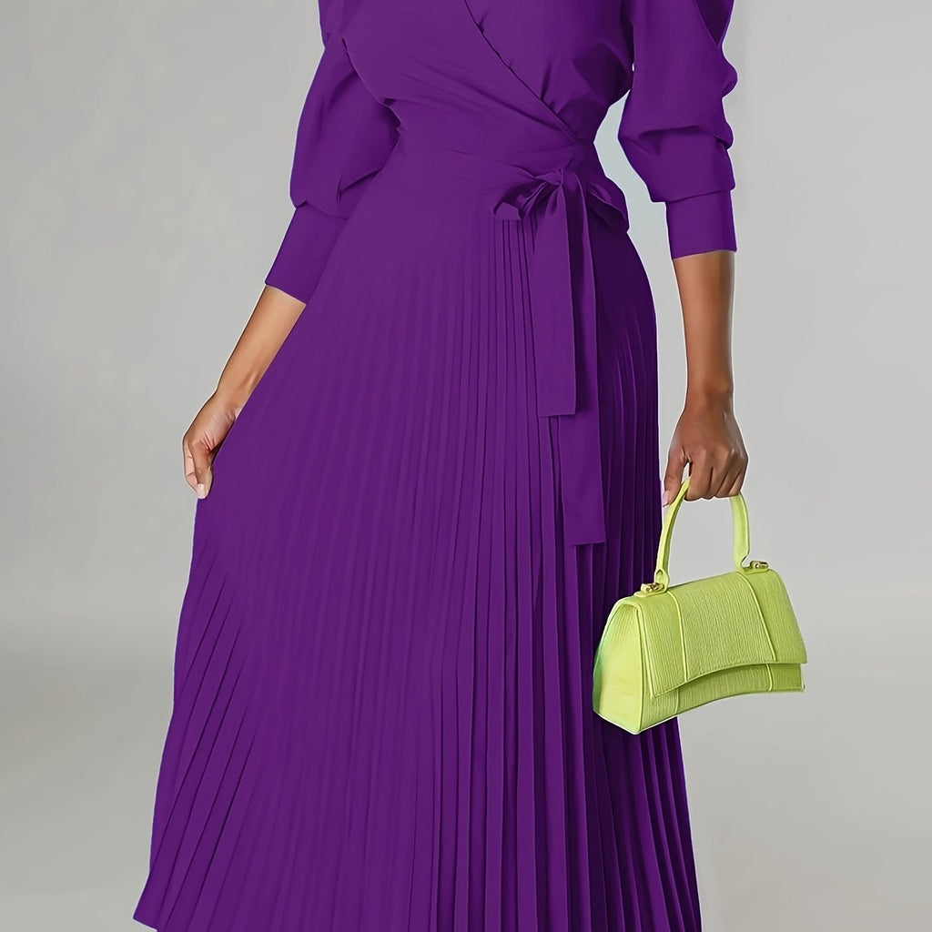 Chic Green Midi Dress with Pleated Neckline