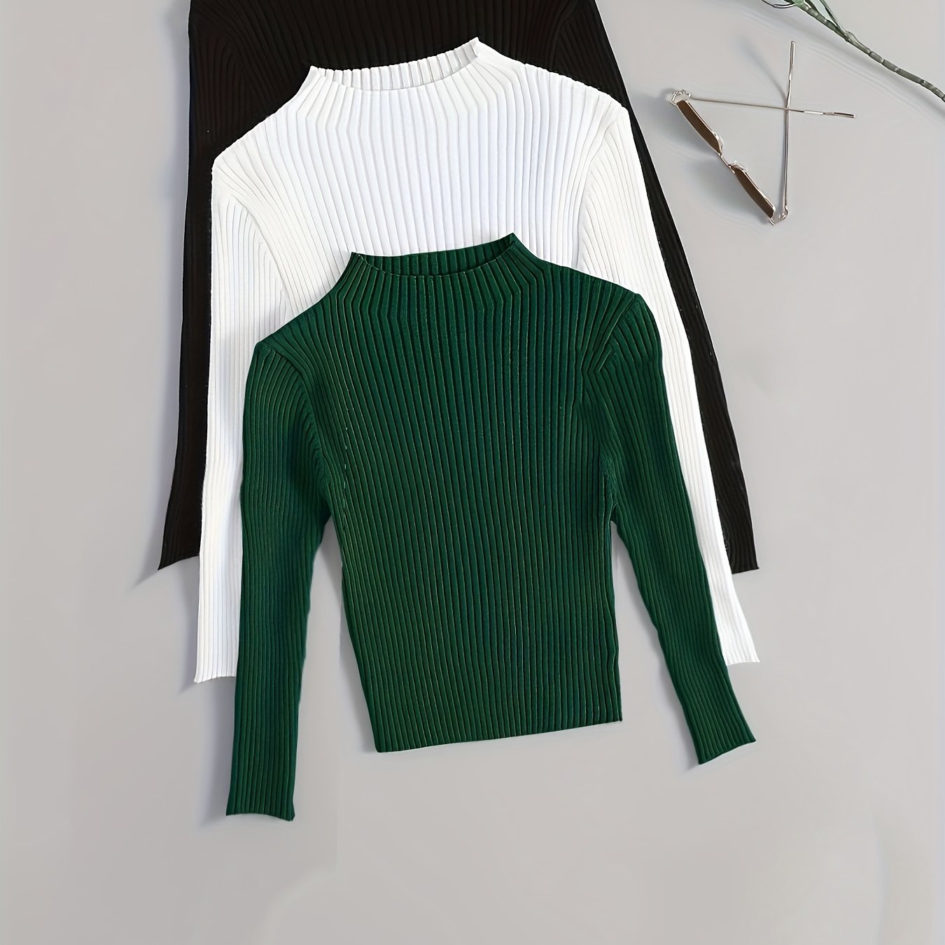 Elegant Ribbed High-Neck 3-Piece Set - Timeless Vintage Style