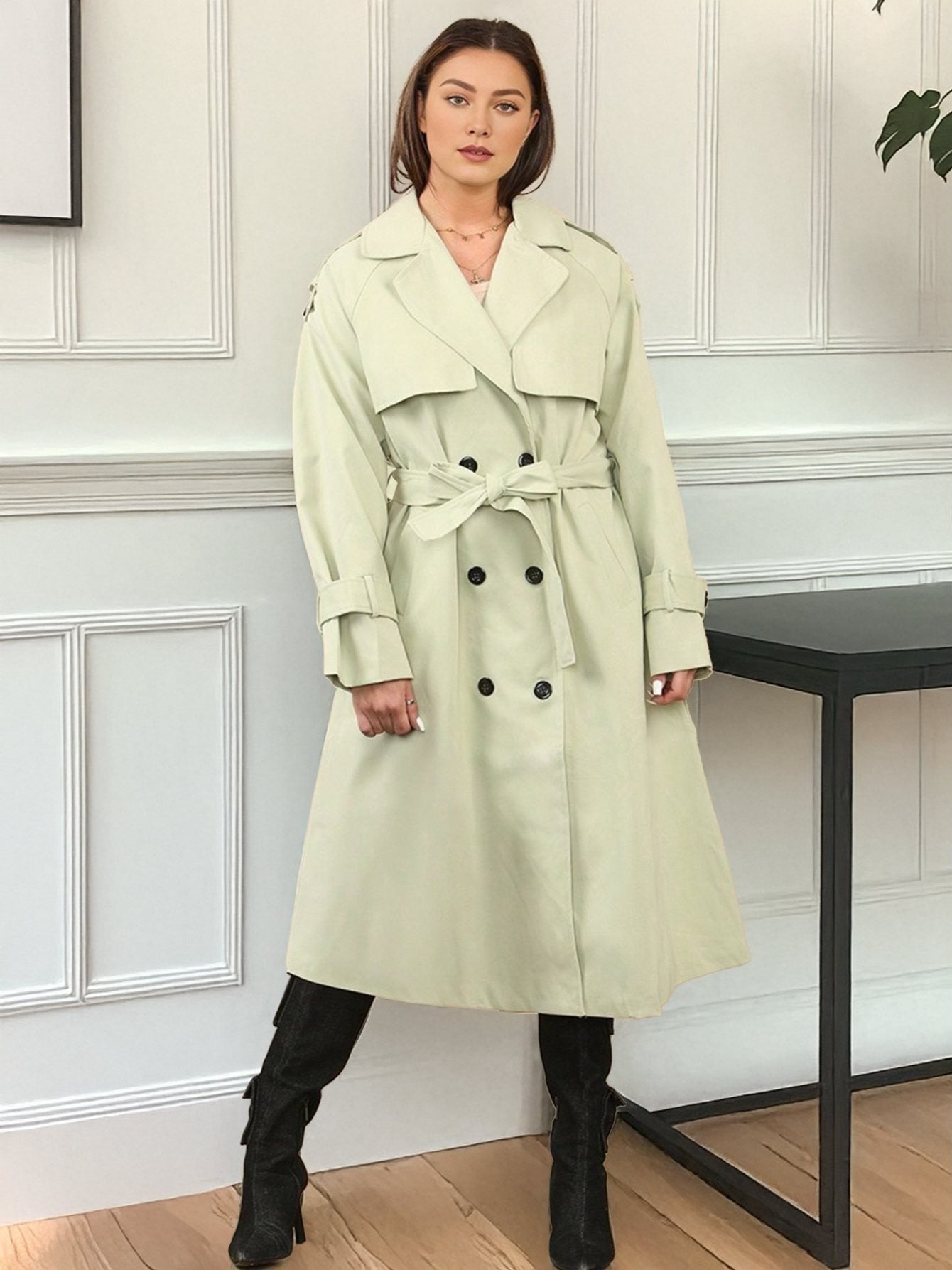 Casaco de Chuva Feminino Oversized com Cintura Ajustável e Dupla Abotoadura, Jaqueta Minimalista e Versátil para Outono e Inverno