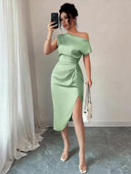 Vestido de Cocktail Elegante de Verão Sem Mangas com Decote Assimétrico e Laço de Cetim Envolvente para Mulher, Cor Sólida, Comprimento Longo, Corte Normal, Novo de 2025