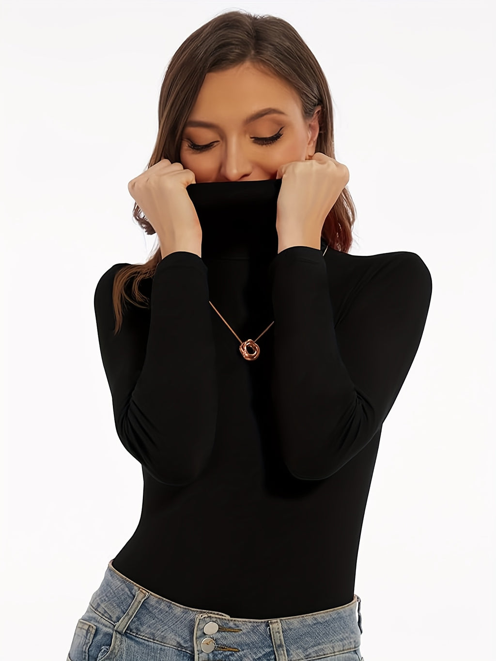 Camiseta Térmica Plus Size Feminina - Gola Alta Longa para Clima Frio, Sob Suéteres/Vestidos - Lavável em Máquina, Design Elegante e Confortável, Ajuste Perfeito, Roupa de Inverno, Estilo Casual ou Formal, Blusa Quente e Elástica, Ideal para Escritório